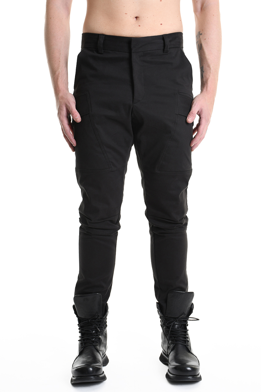 Зауженные брюки из эластичного габардина LH