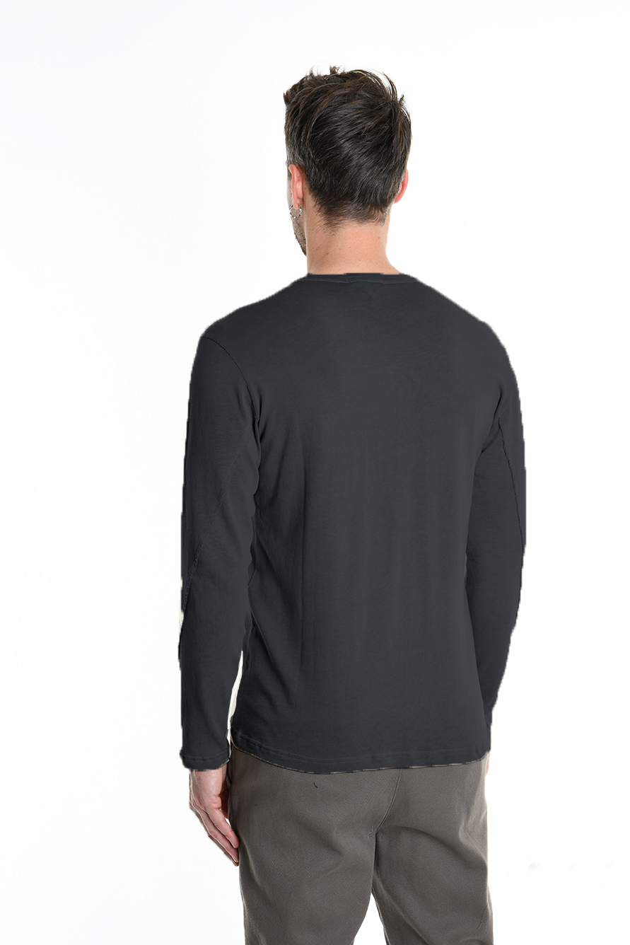 Лонгслив с воротником на пуговицах и необработанными краями Xagon