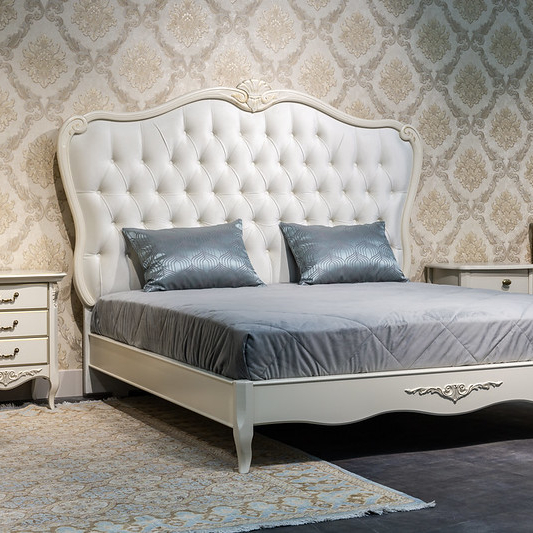 КРОВАТЬ С МЯГКИМ ИЗГОЛОВЬЕМ 180*200 A528