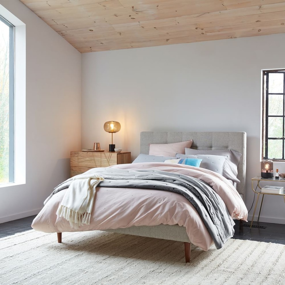 Кровать  140*200  MID