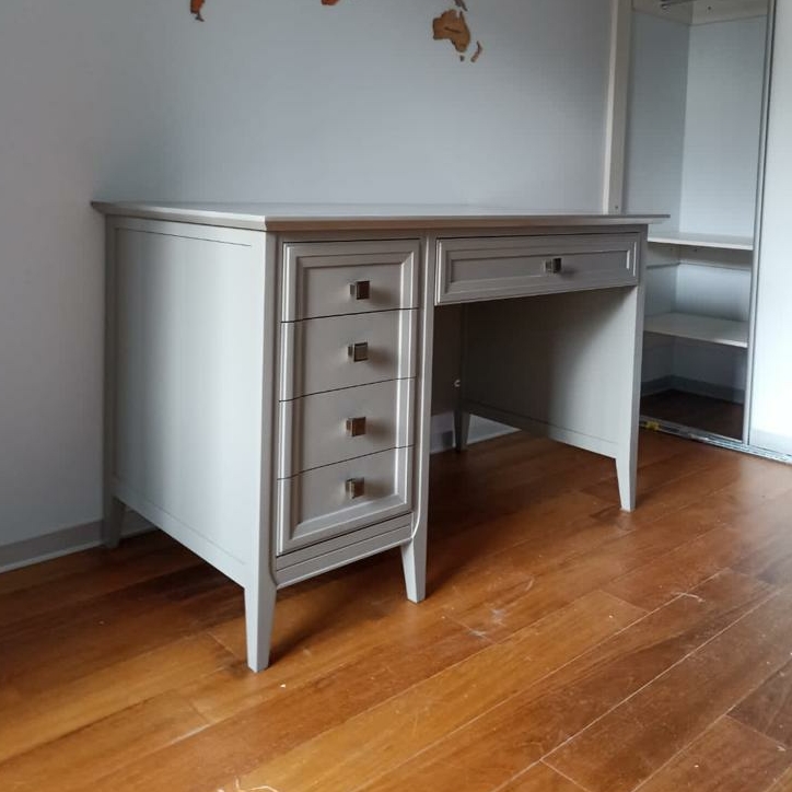 Стол письменный 1 тумбовый