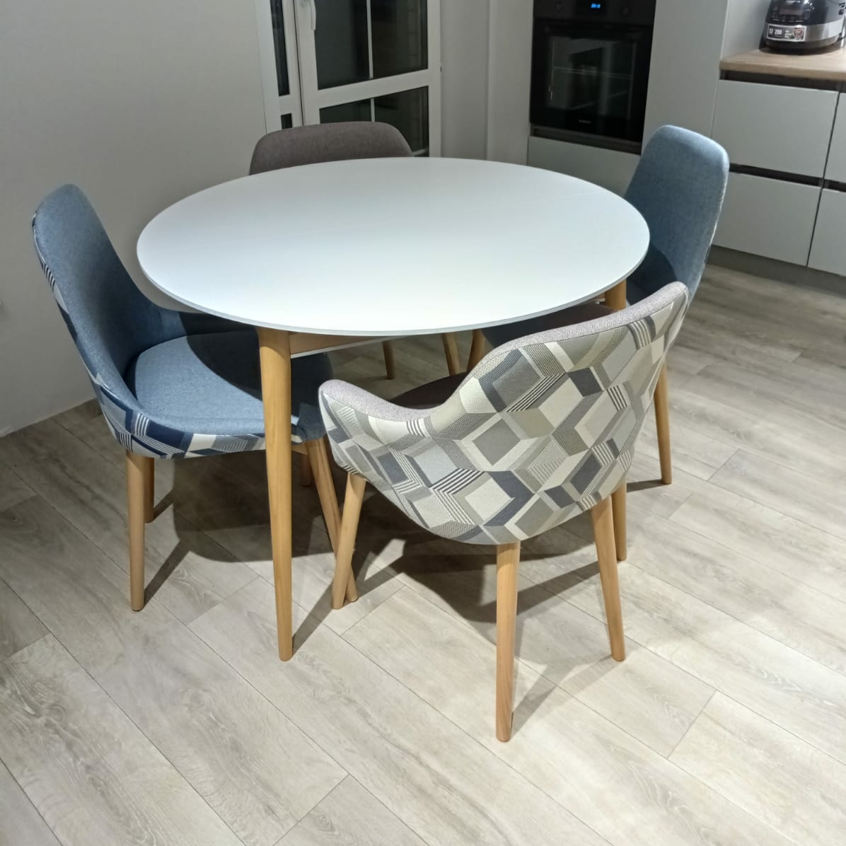 Полукресло KAN110