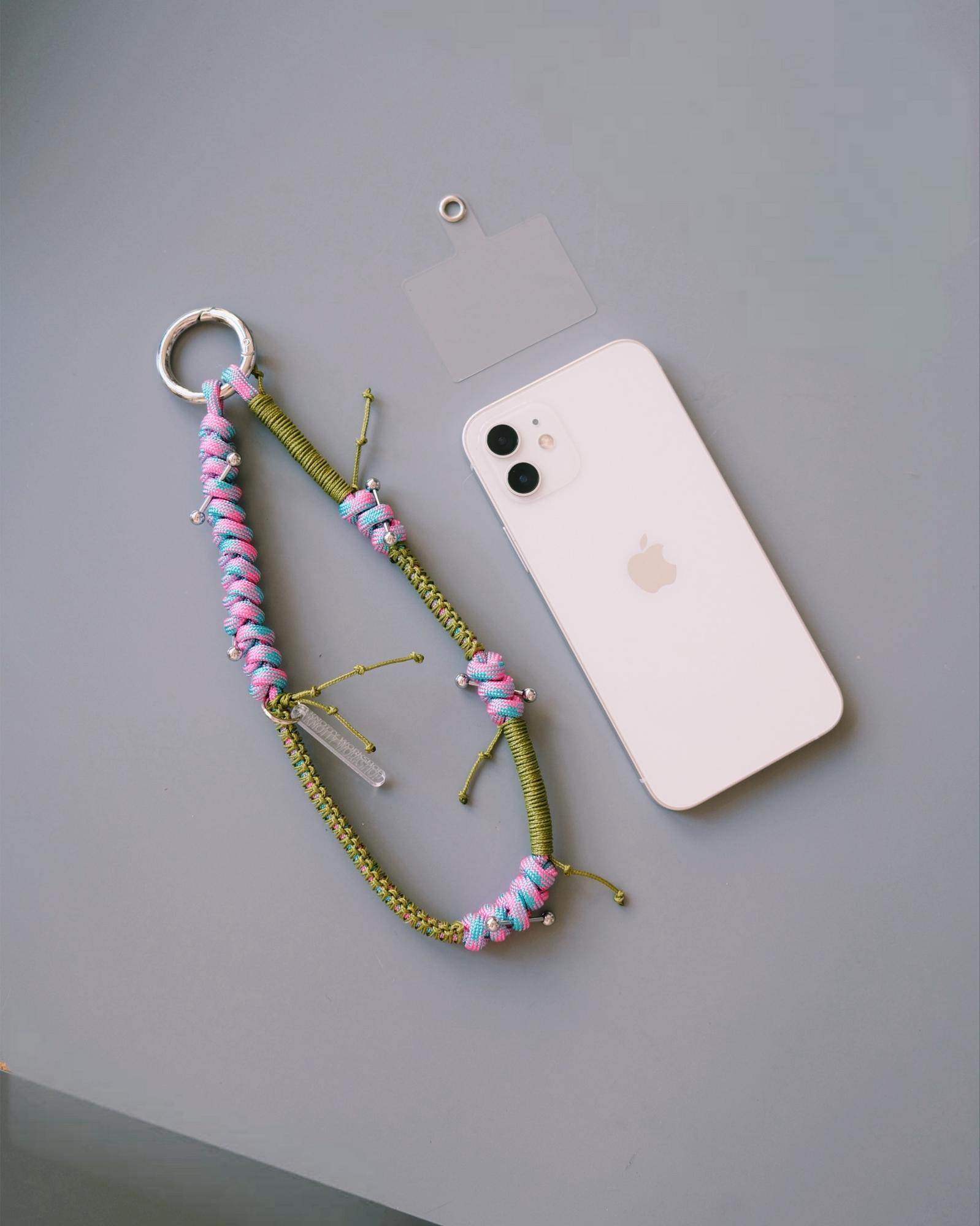 ШНУРОК ДЛЯ ТЕЛЕФОНА KNOTTY WORKSHOP PHONE CORD OLIVE/PINK