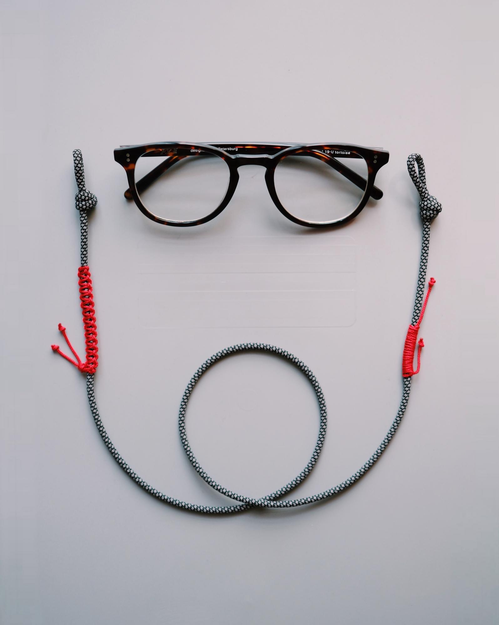 ШНУРОК ДЛЯ ОЧКОВ KNOTTY WORKSHOP RED