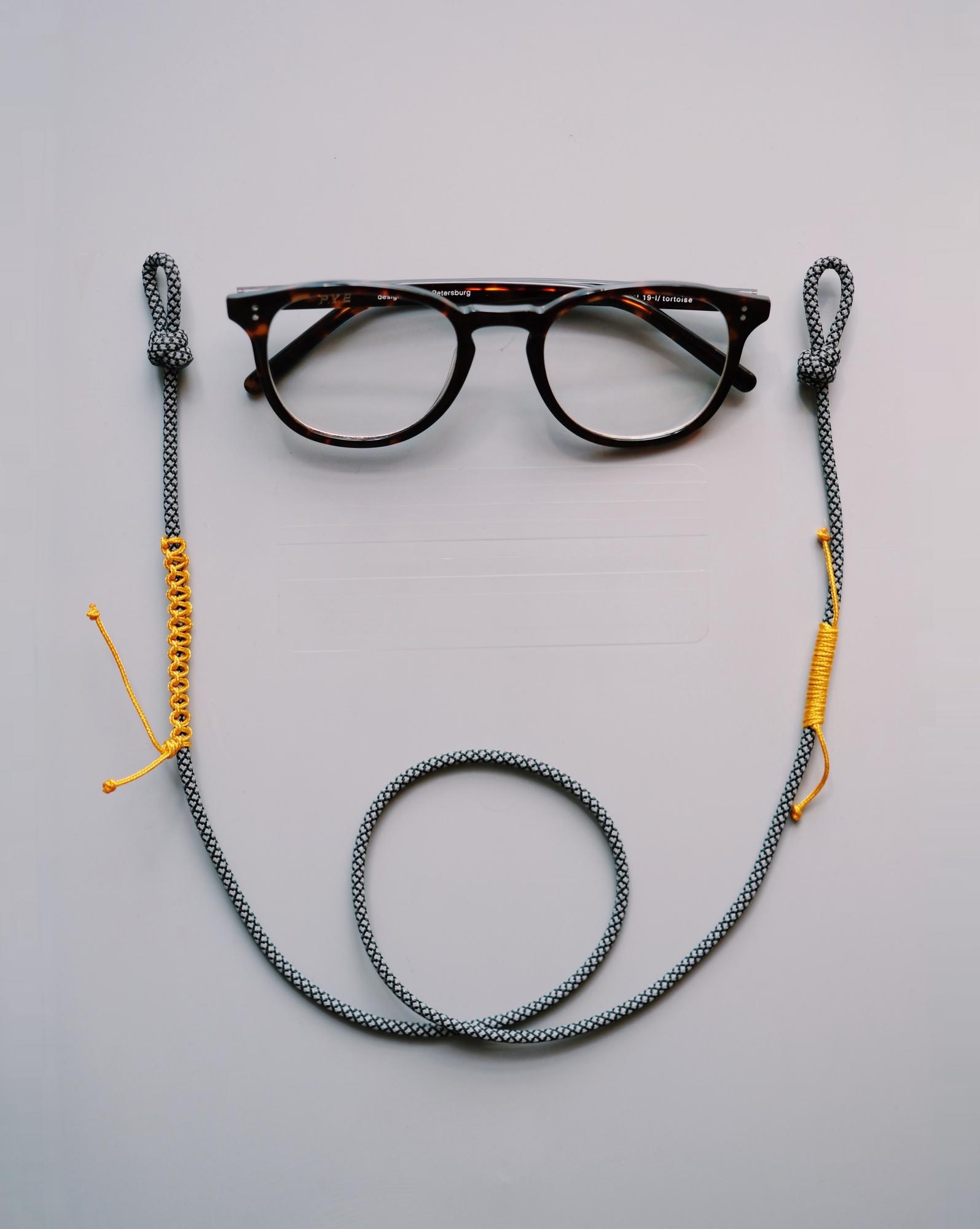 ШНУРОК ДЛЯ ОЧКОВ KNOTTY WORKSHOP GOLD