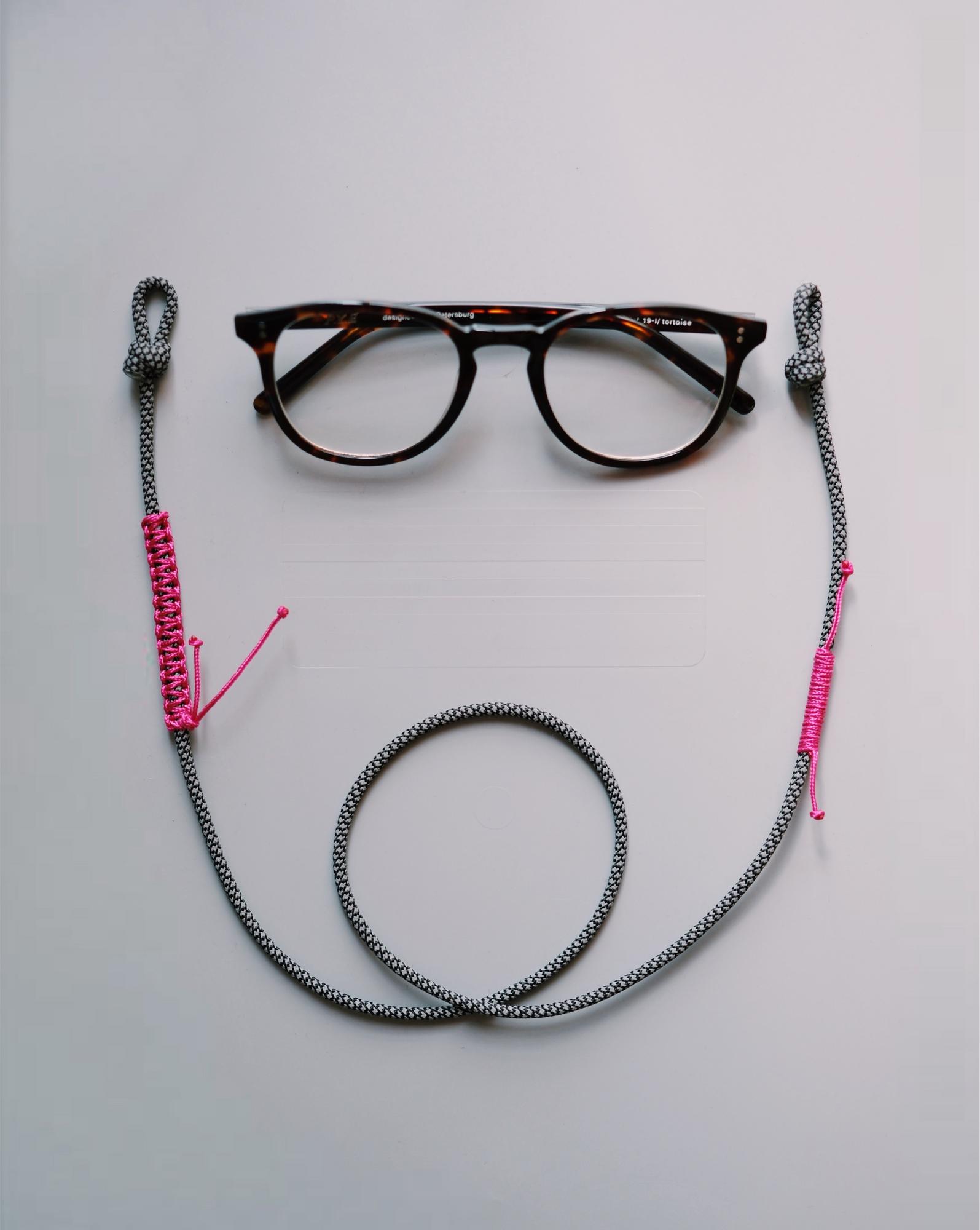 ШНУРОК ДЛЯ ОЧКОВ KNOTTY WORKSHOP CRIMSON