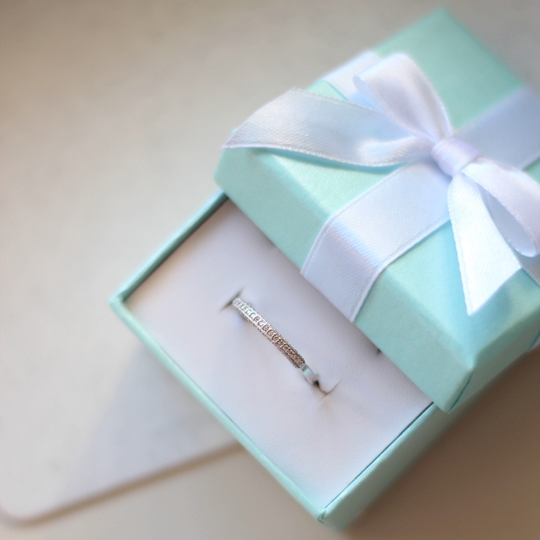 Коробка подарочная для серёжек и колец