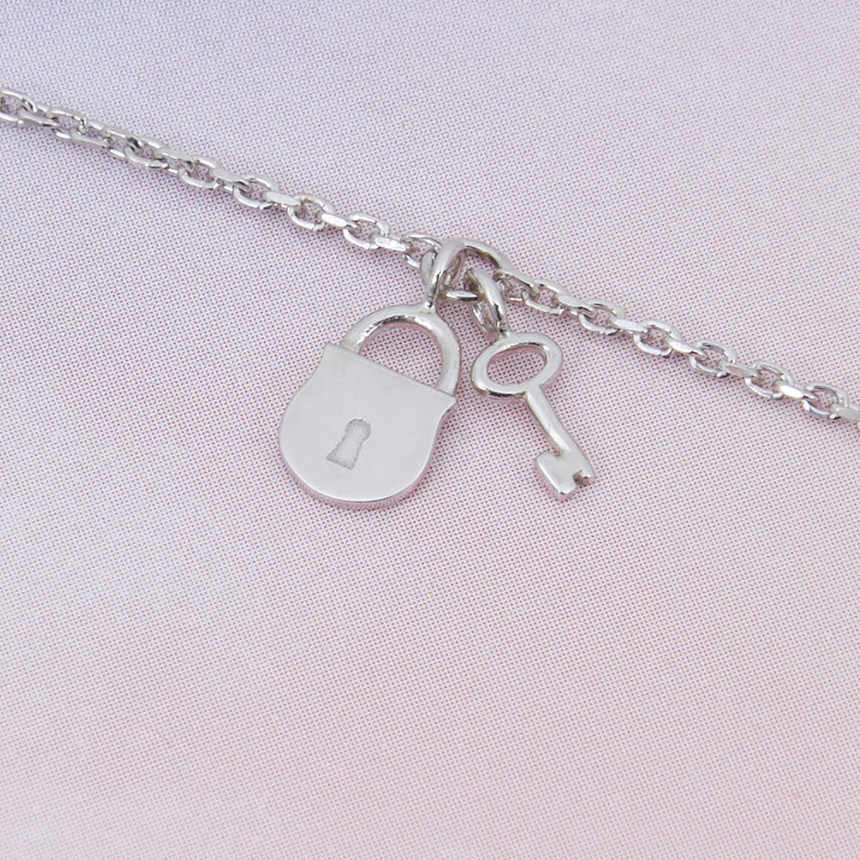 Замок с ключом, браслет на цепочке (Серебро 925º)
