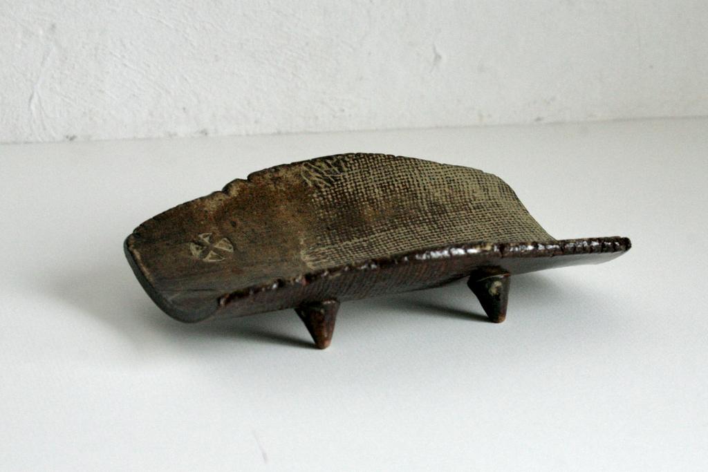 Блюдо Rustic Flume