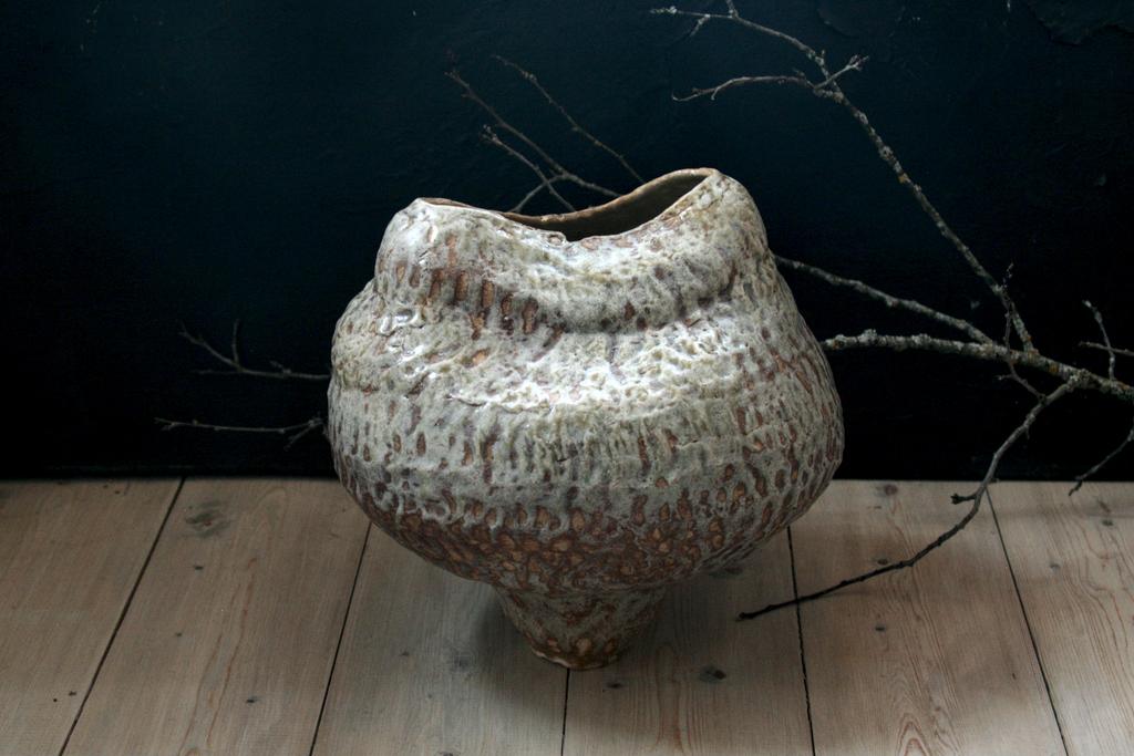 Ваза Rustic Spring Tsubo