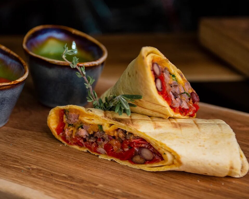 МЕКСИКАНСКАЯ ШАУРМА С МРАМОРНОЙ ГОВЯДИНОЙ