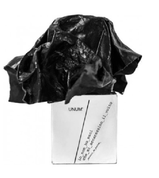 FILIPPO SORCINELLI IO NON HO MANI CHE MI ACCAREZZINO IL VOLTO