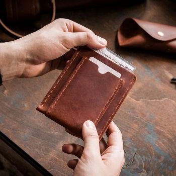 DRIFT - кожаная обложка для автодокументов цвет Коньяк