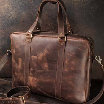 Сумка мужская ручной работы из кожи