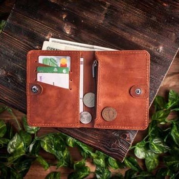 Портмоне из  натуральной кожи ручной работы