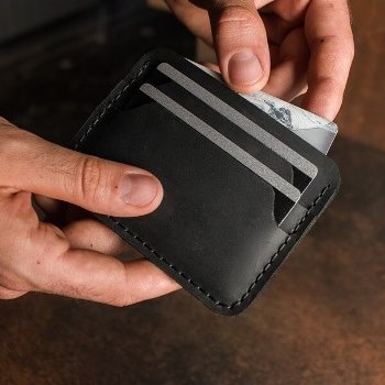 Картхолдер из натуральной кожи