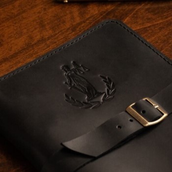 Горячее тиснение эмблемы юристов