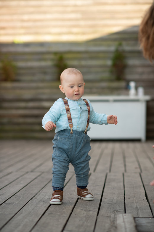 Брюки льняные на подтяжках р.80