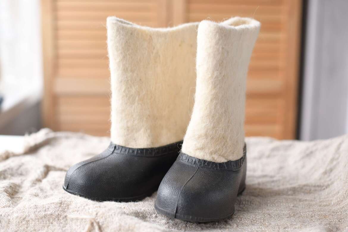 Валенки с калошей р.25-26