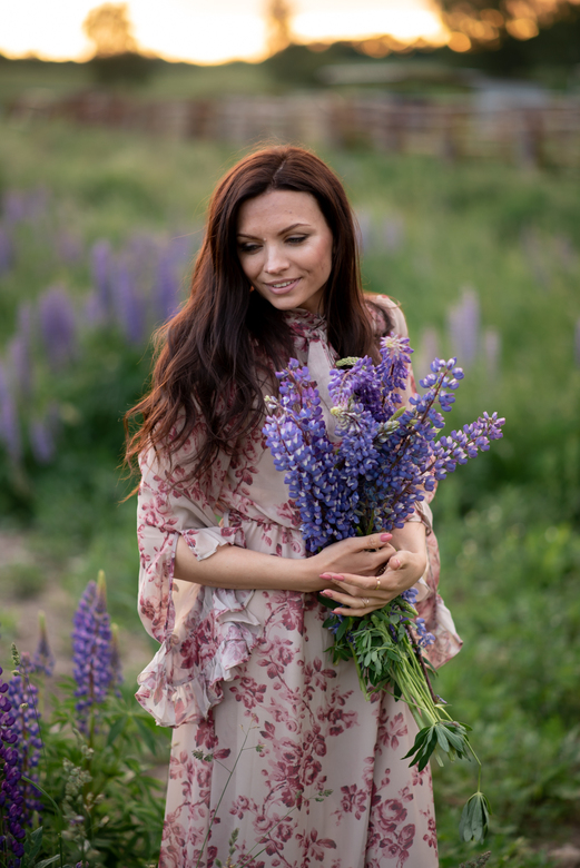 Платье с цветами р.S