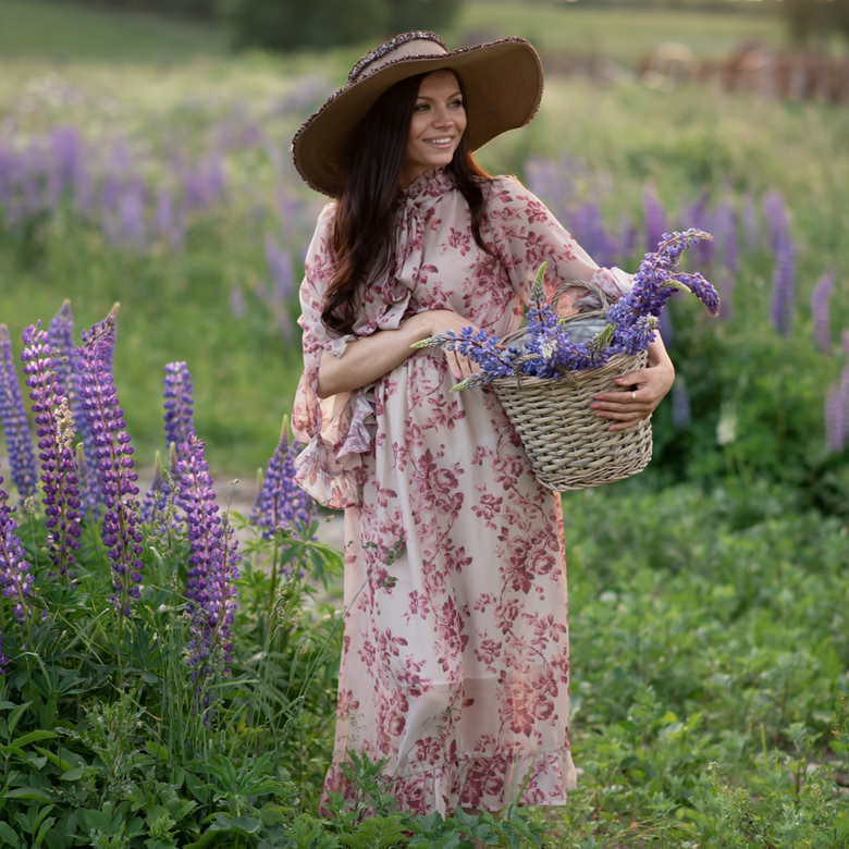 Платье с цветами р.S