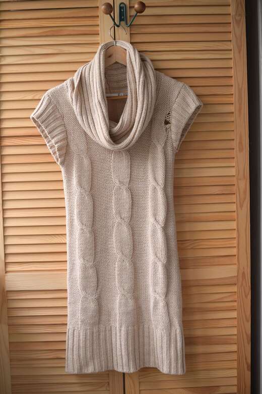 Платье вязаное  р.S