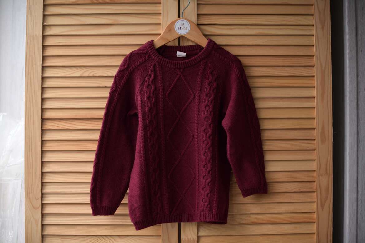 Свитер бордовый р. 104