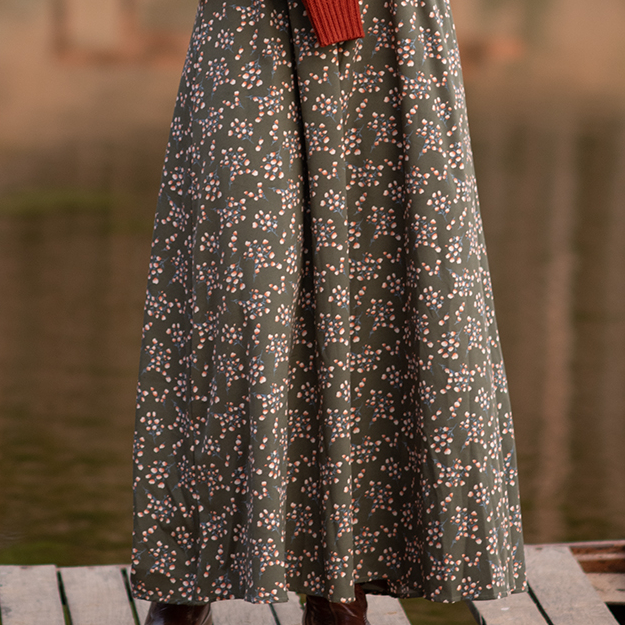 Платье зелёное длинное