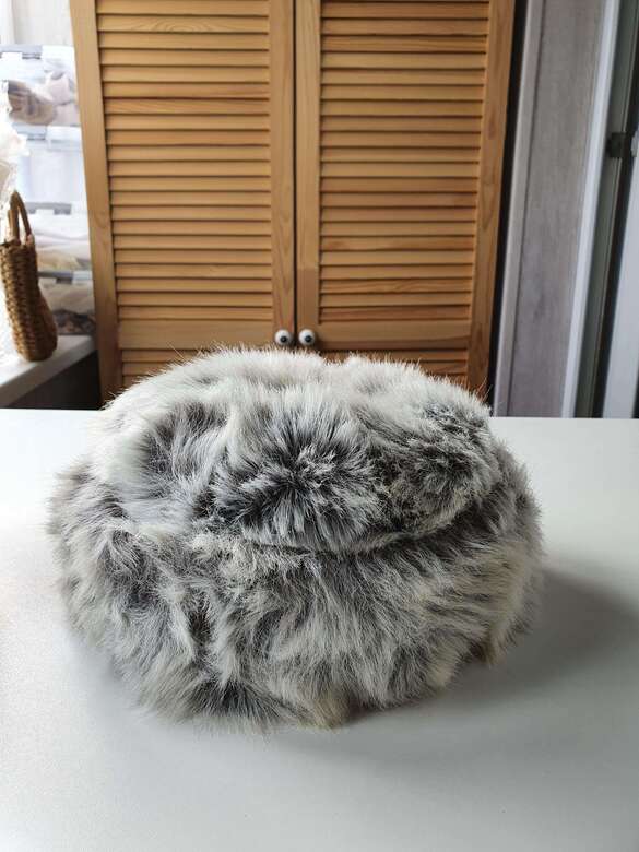 Меховая шапка