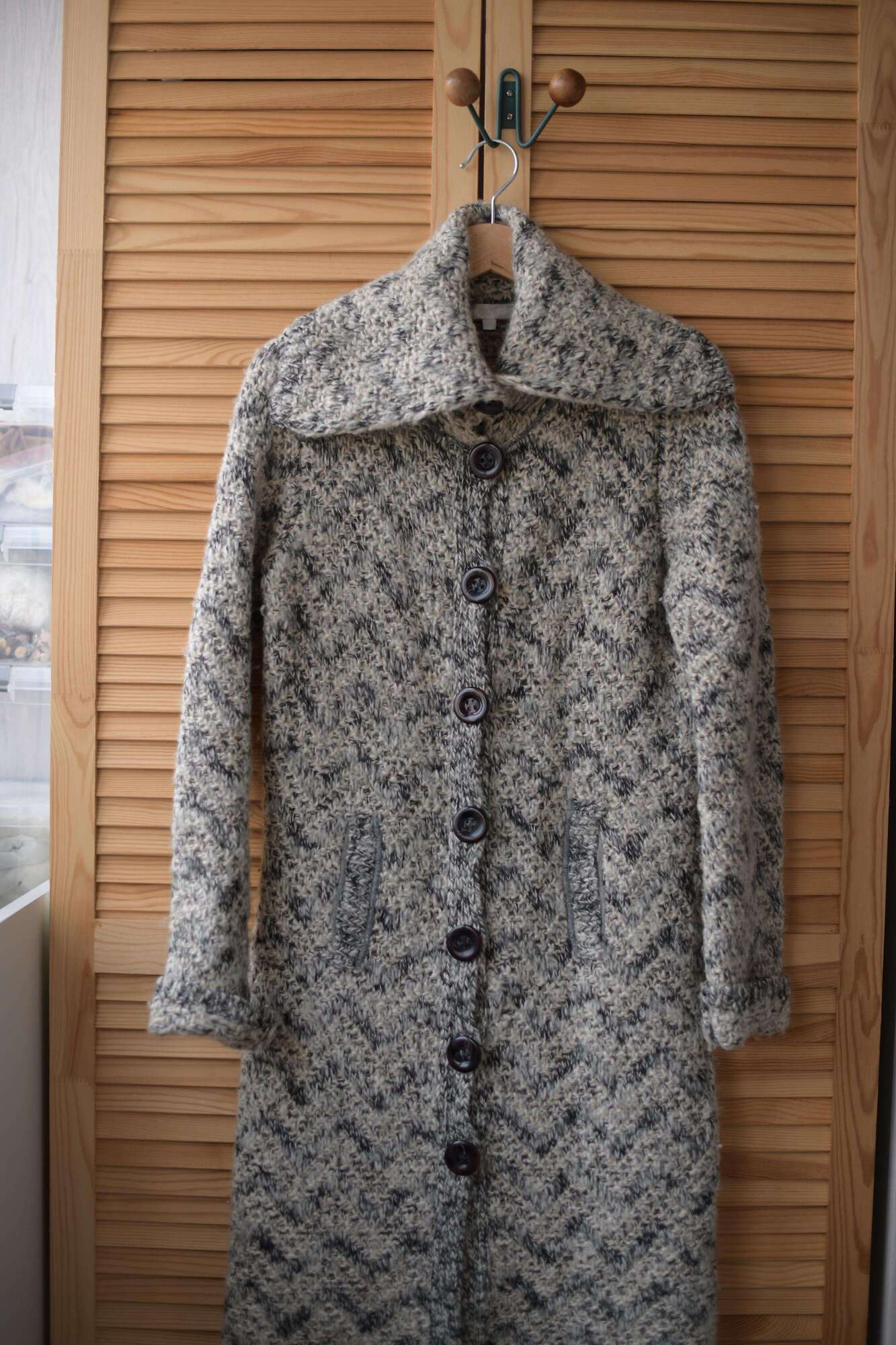 Вязаное пальто р. S