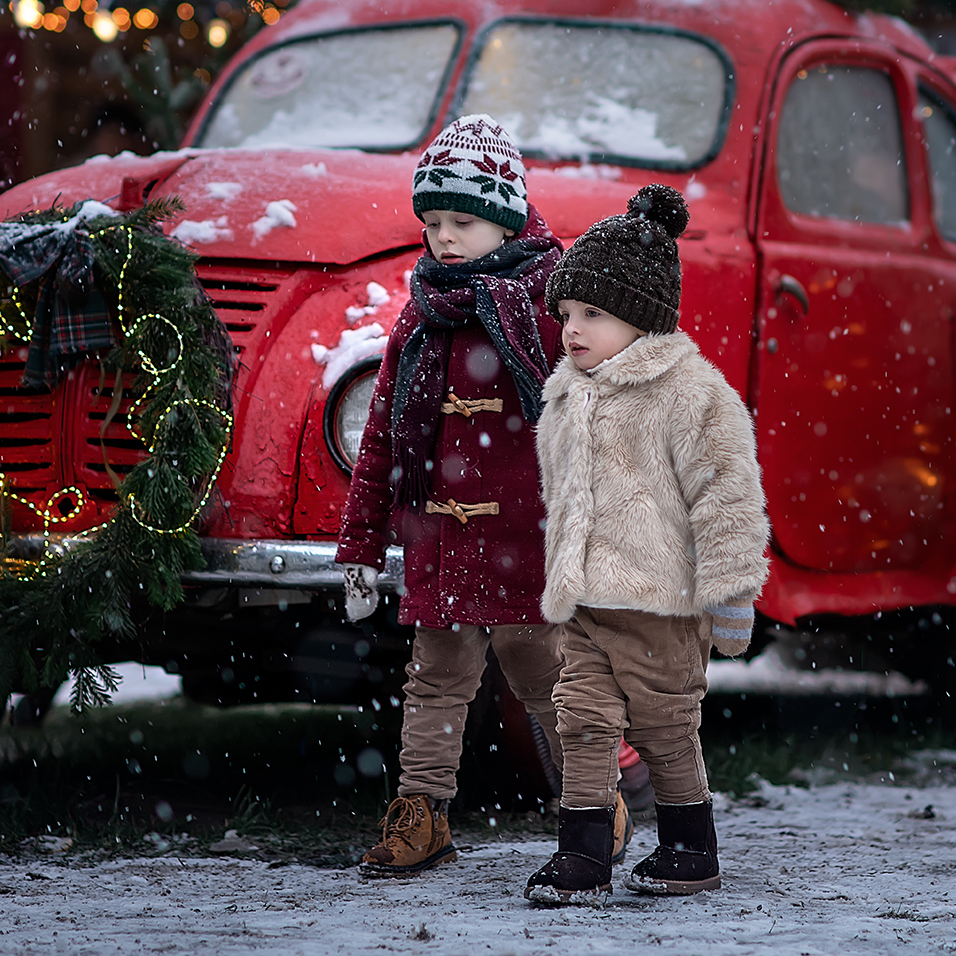 Пальто бордовое р. 110