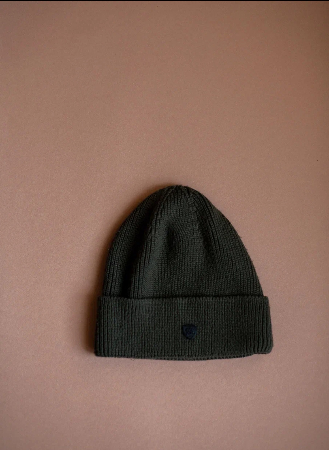 Шапка зеленая