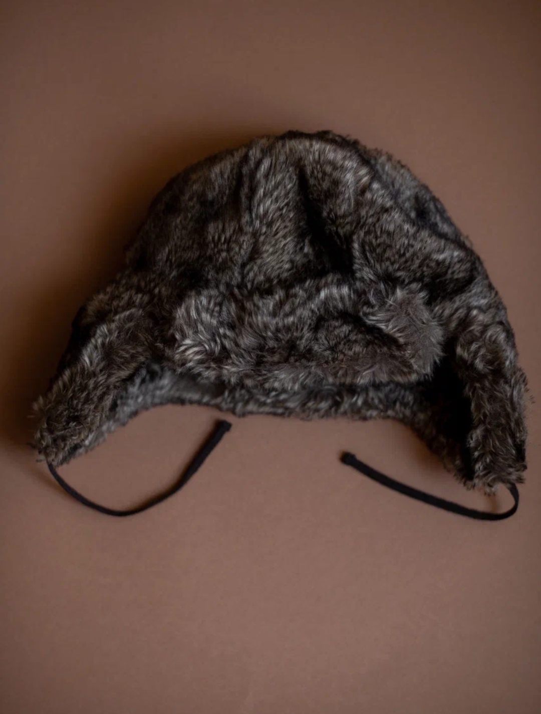 Меховая шапка ушанка