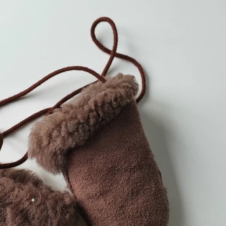 Варежки дубленые