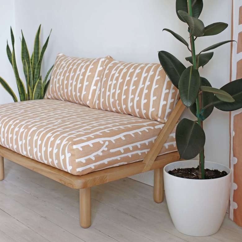 ДИВАН-КОЗЕТКА "ВЕТОЧКИ"