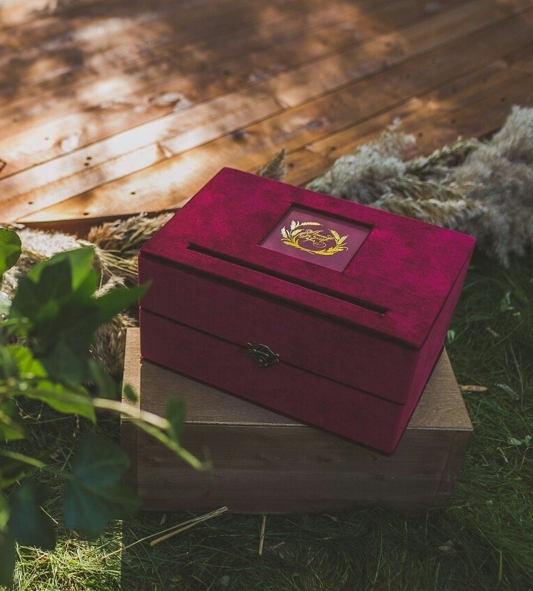 Короб для даров, денег, подарков, свадебная казна