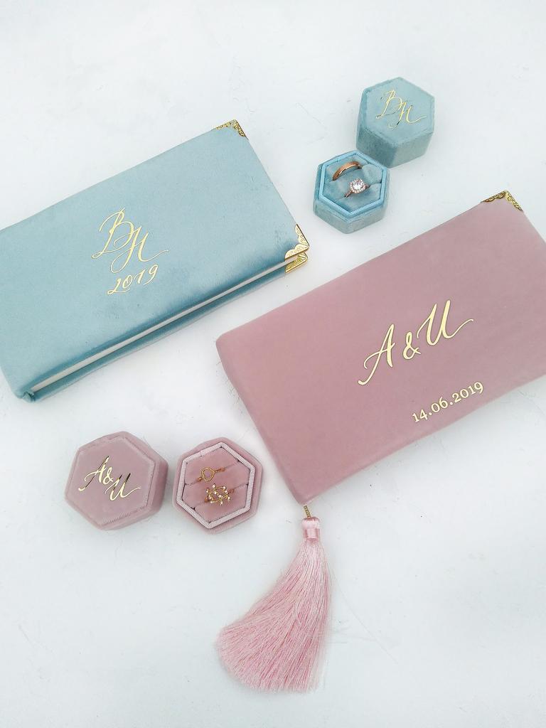 Классический бархатный альбом с индивидуальной гравировкой