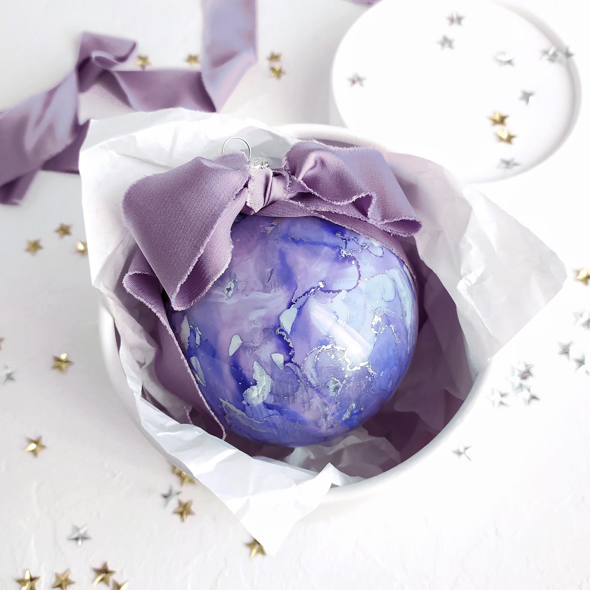 НОВОГОДНЯЯ ИГРУШКА НА ЕЛКУ РУЧНОЙ РАБОТЫ, ШАР "ЧАРОИТ"