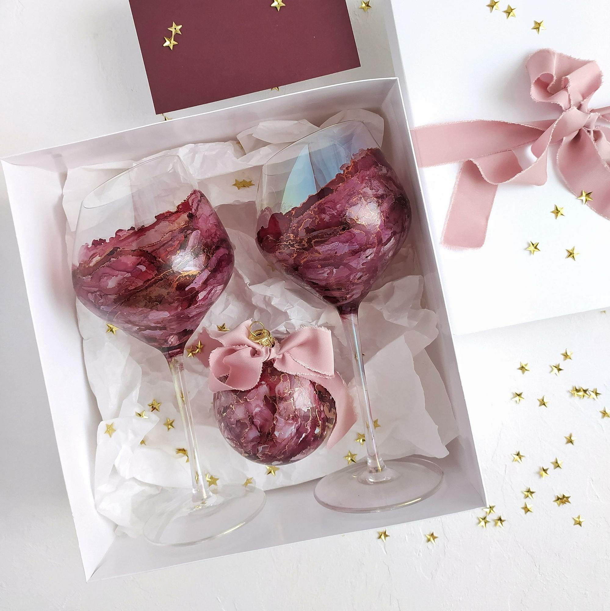 ПОДАРОЧНЫЙ НАБОР БОКАЛЫ ИЛЛЮЗИЯ (ДЛЯ ВИНА) С ЕЛОЧНЫМ ШАРОМ, "МЕДНЫЙ"