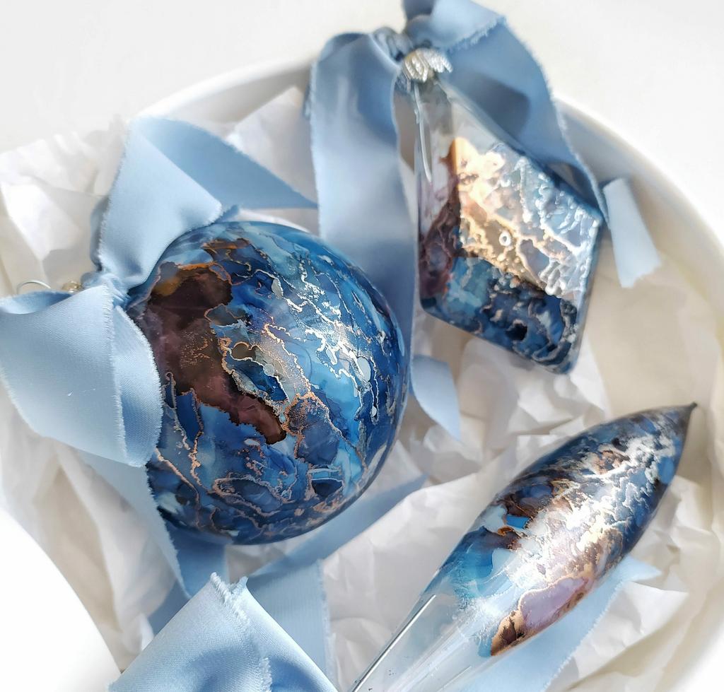 НАБОР НОВОГОДНИХ ИГРУШЕК НА ЕЛКУ РУЧНОЙ РАБОТЫ,  "ЛАЗУРИТ"