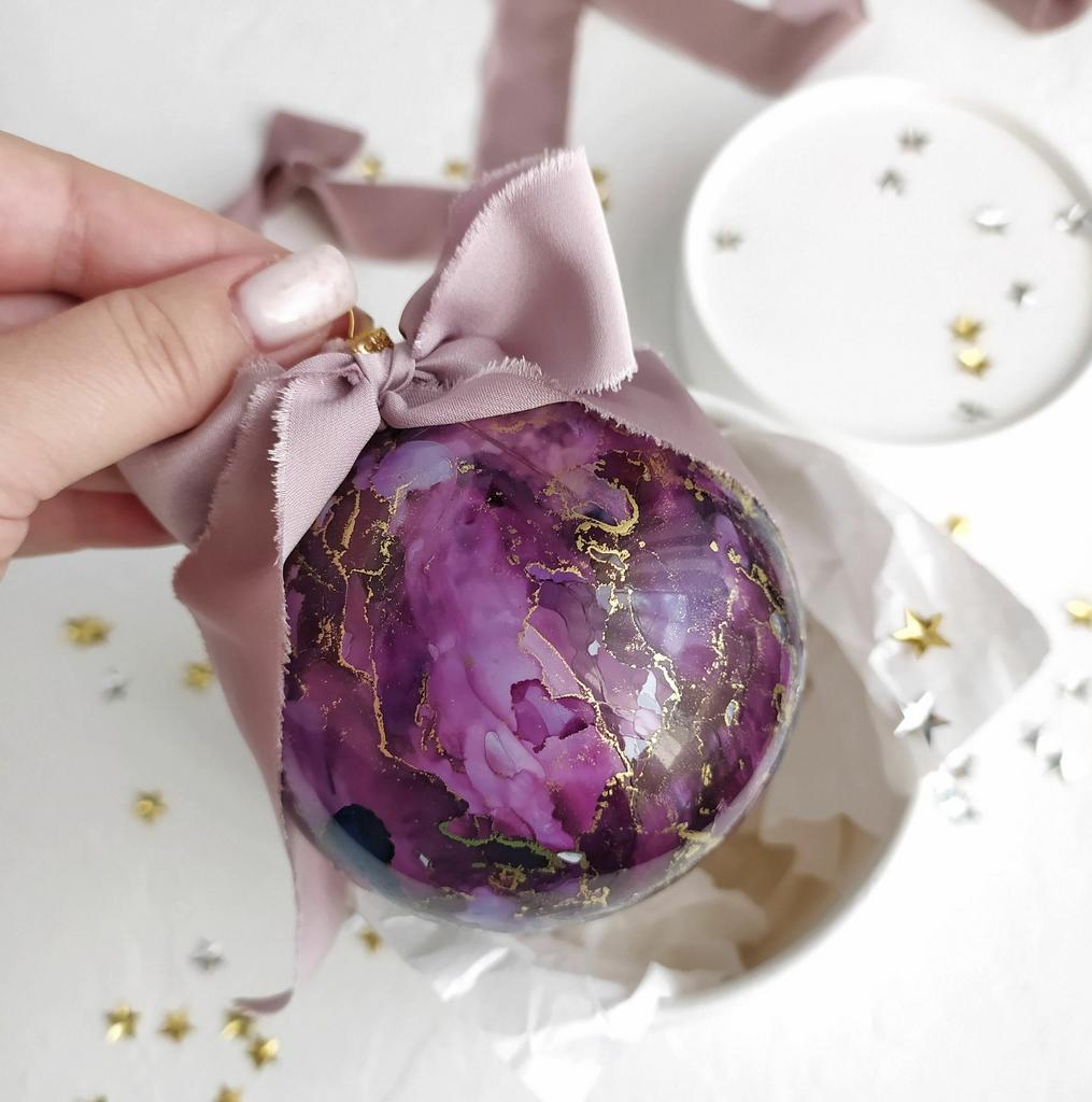 НОВОГОДНЯЯ ИГРУШКА НА ЕЛКУ РУЧНОЙ РАБОТЫ, ШАР "АМЕТИСТ"