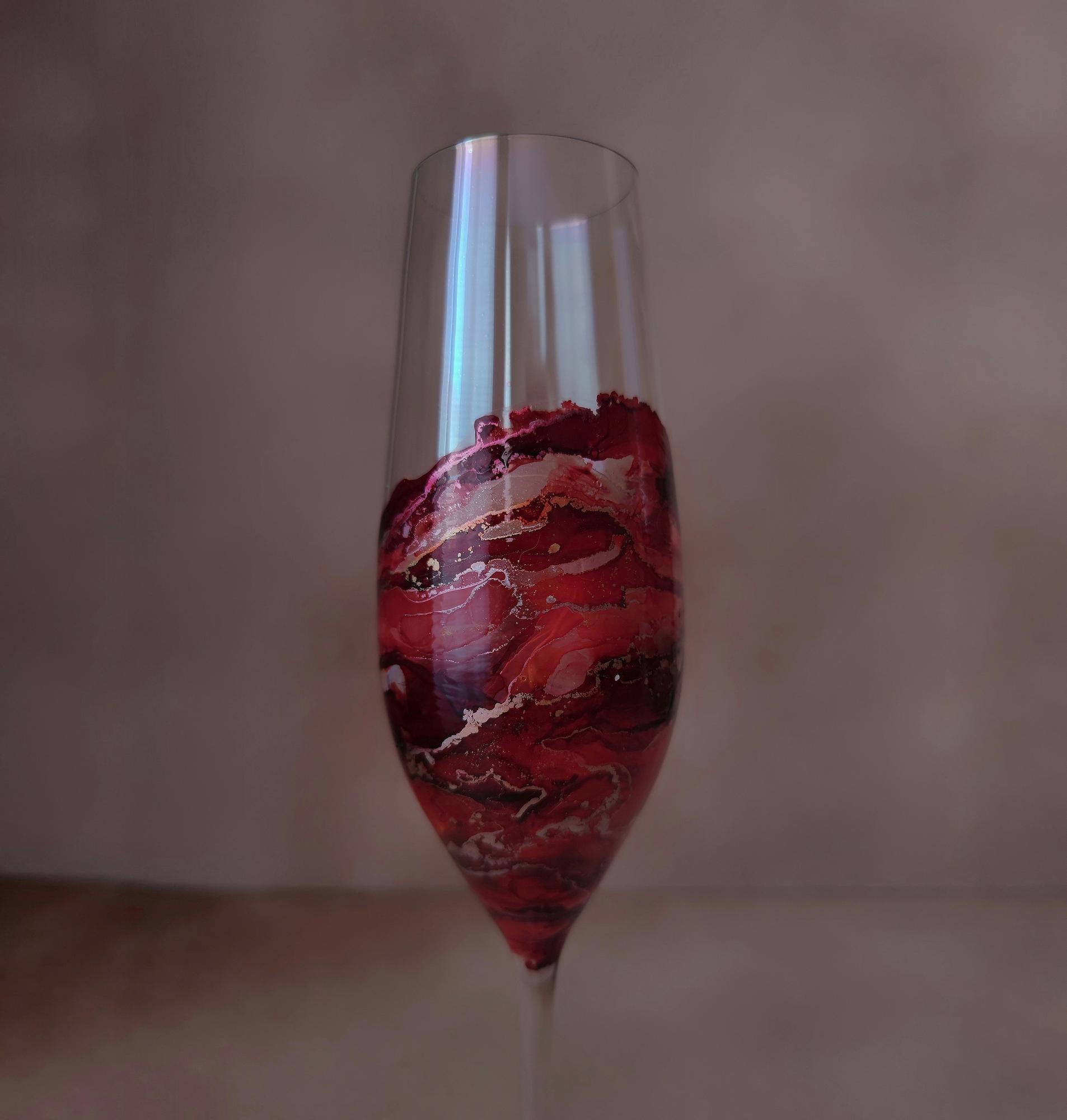 Бокалы для шампанского "Флюте" оттенка Красный алмаз