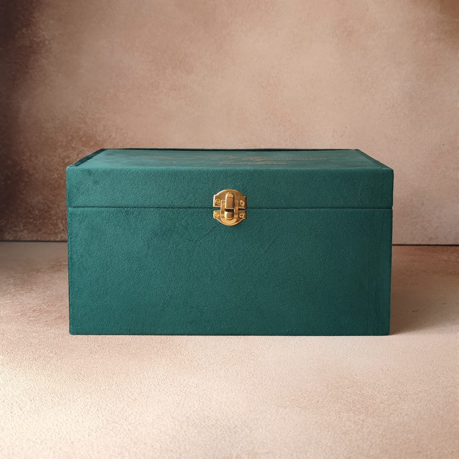 ШКАТУЛКА ДЛЯ УКРАШЕНИЙ ТРЕХЪЯРУСНАЯ (ЛЮБОЙ ЦВЕТ БАРХАТА)