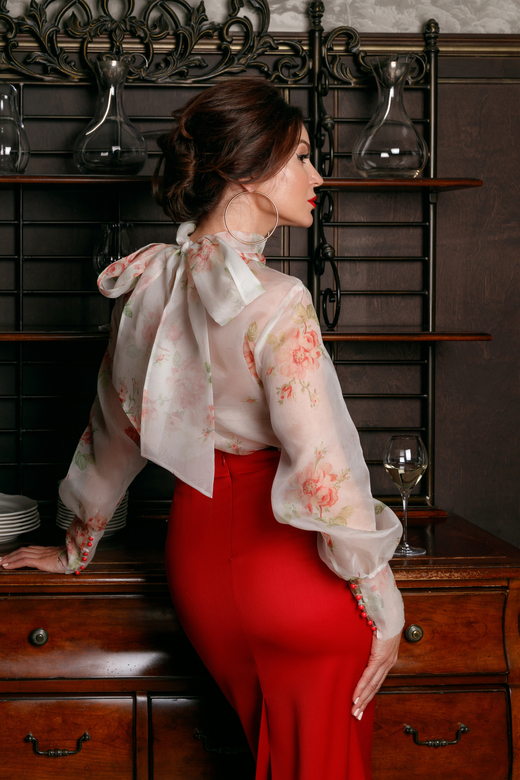 БЛУЗА ИЗ ЦВЕТОЧНОЙ ОРГАНЗЫ D&G