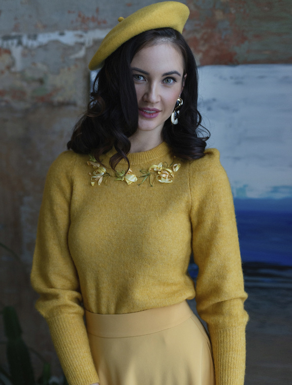 ШЕРСТЯНОЙ СВИТЕР С ДЕКОРАТИВНОЙ ВЫШИВКОЙ