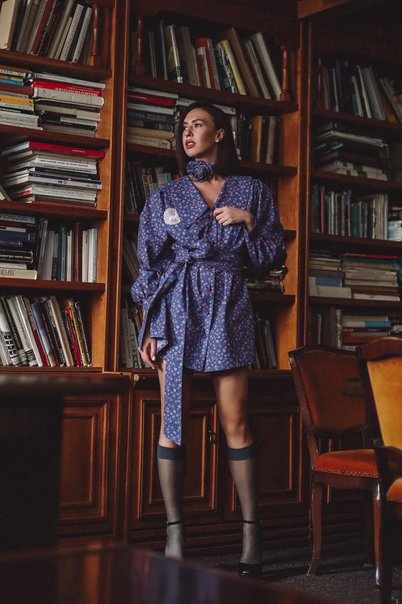 ЦВЕТОЧНАЯ РУБАШКА С ЧОКЕРОМ