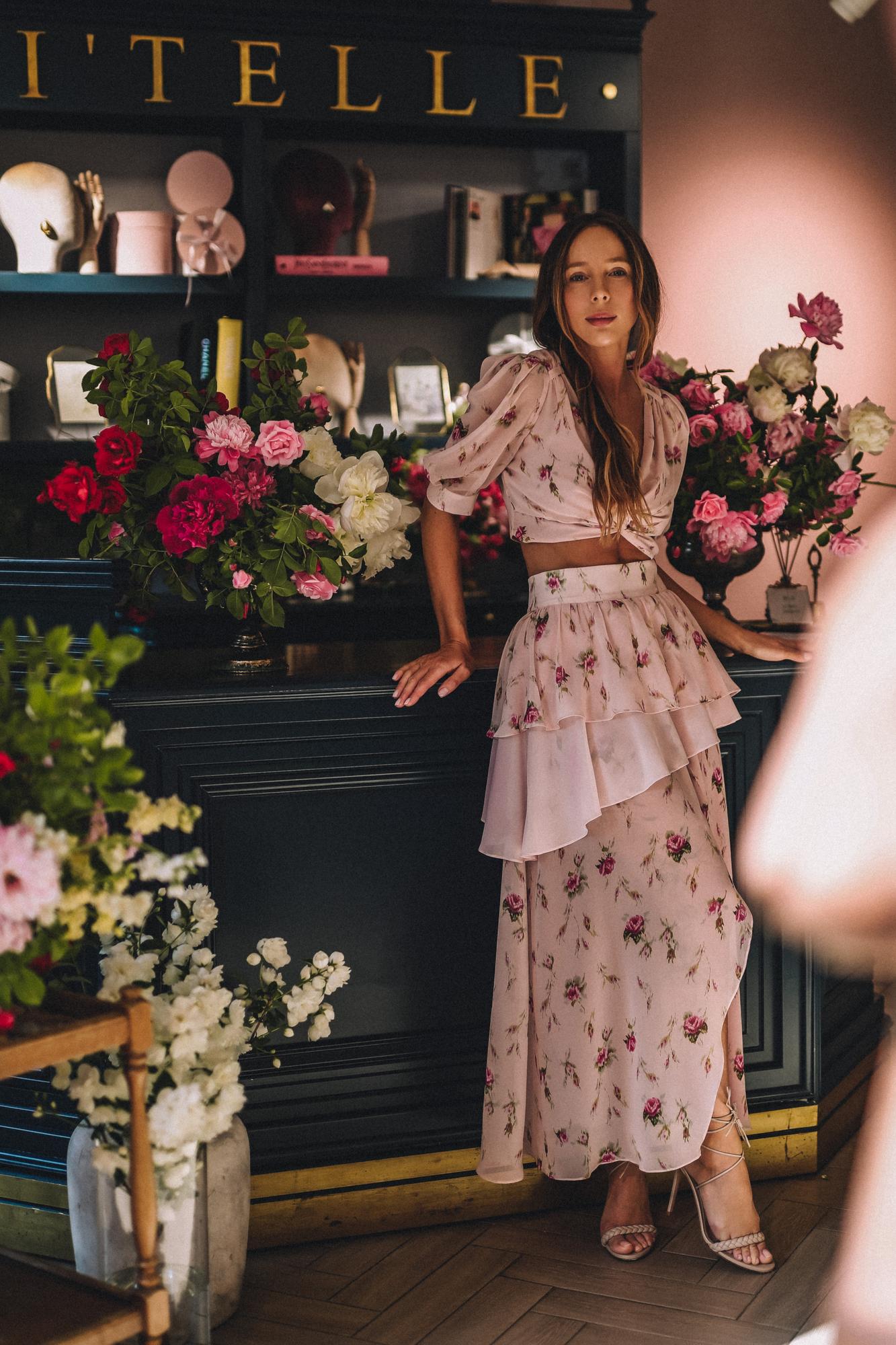 ЦВЕТОЧНЫЙ КОСТЮМ ИЗ ШИФОНА