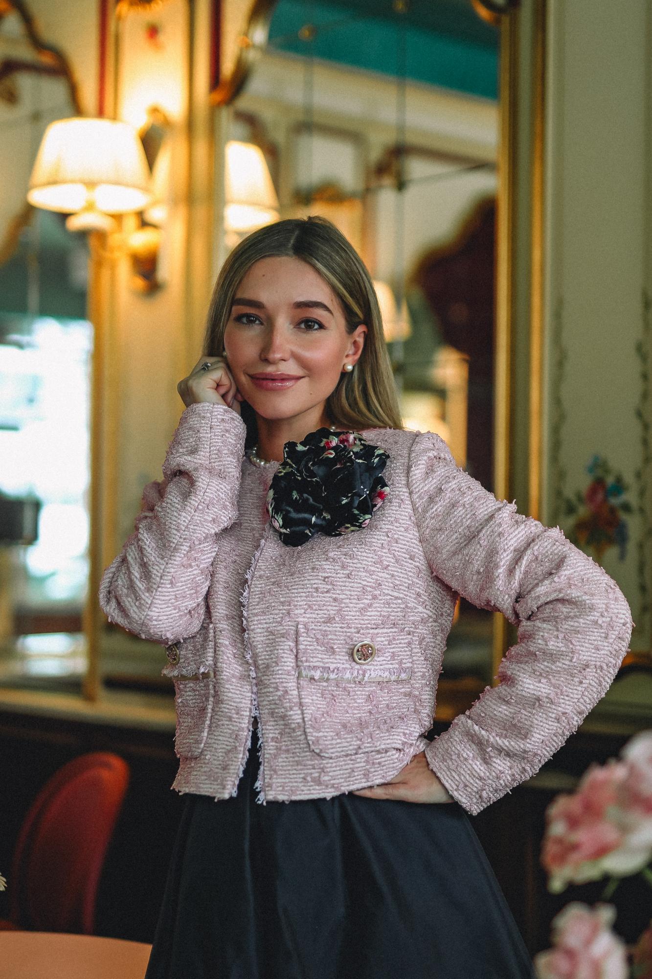 ЖАКЕТ ИЗ РОЗОВОГО ТВИДА