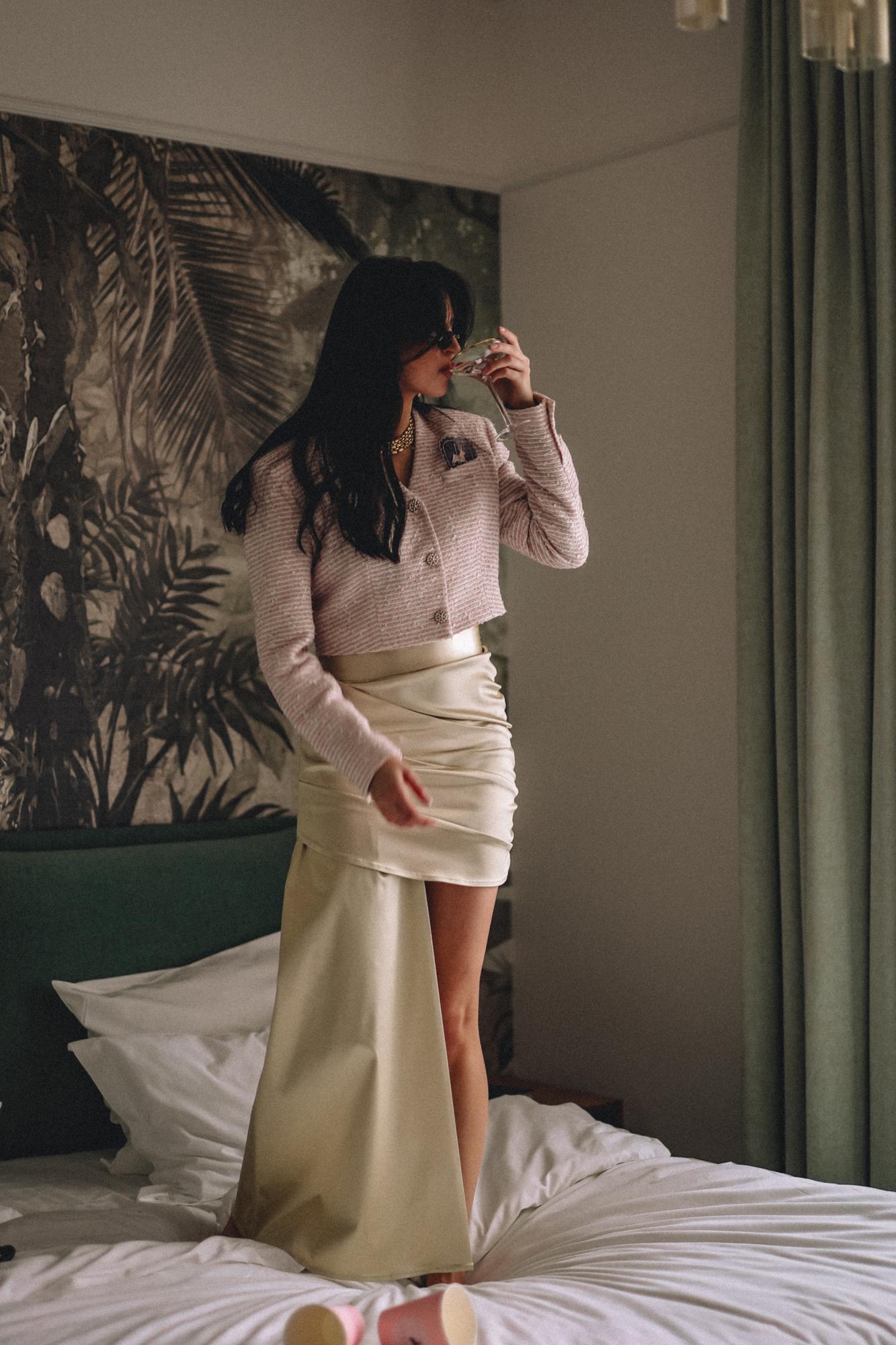 ЗОЛОТАЯ АССИМЕТРИЧНАЯ ЮБКА