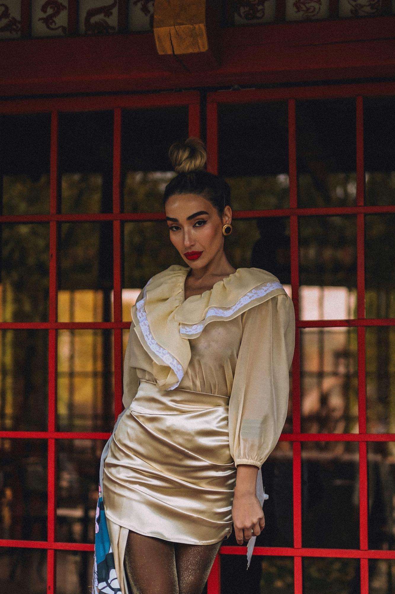 БЛУЗА С ОБЪЁМНЫМИ РУКАВАМИ И ВОЛАНАМИ ЖЕЛТАЯ